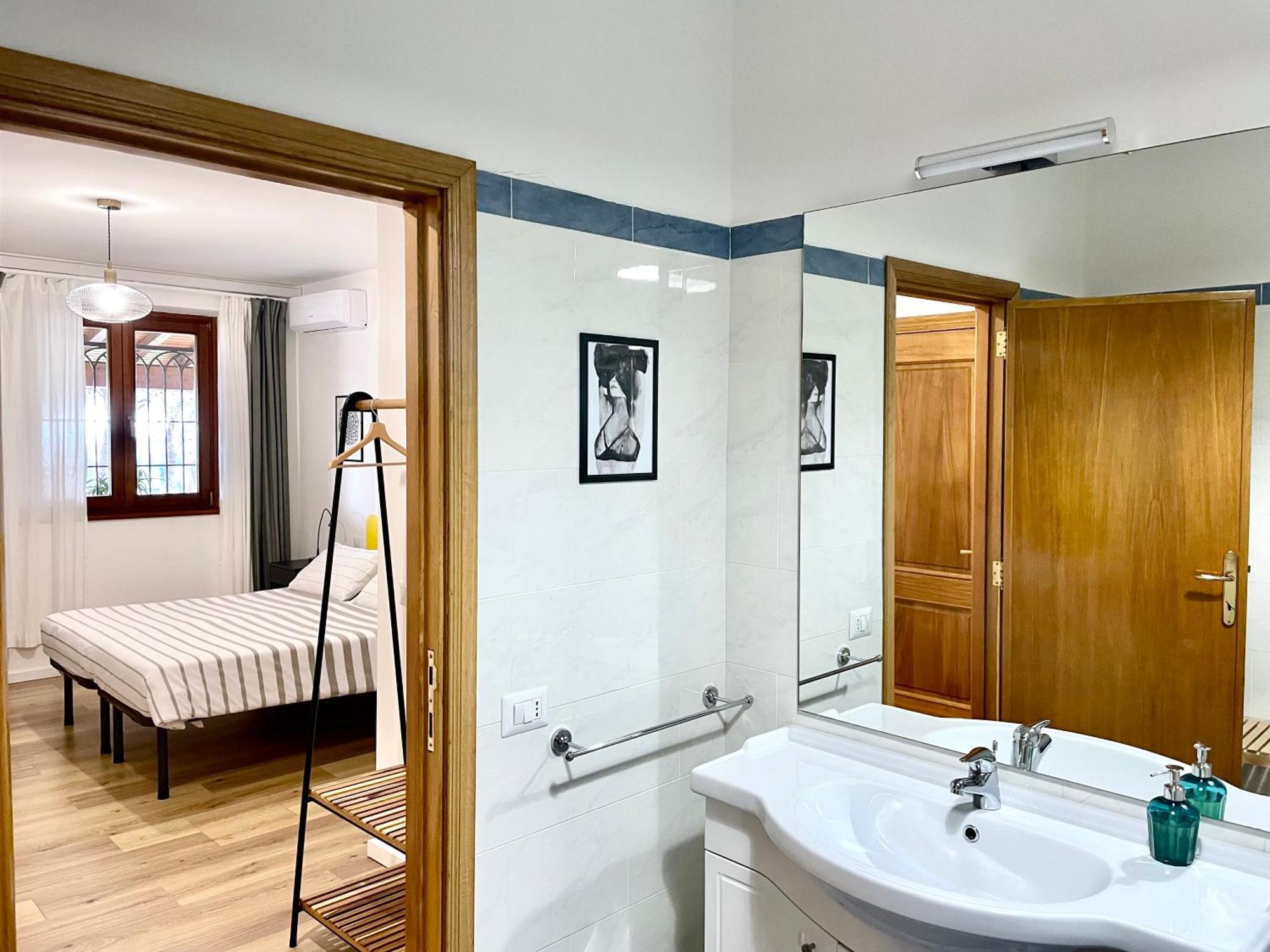 Botanea Guest House Fonte Nuova Ruang foto